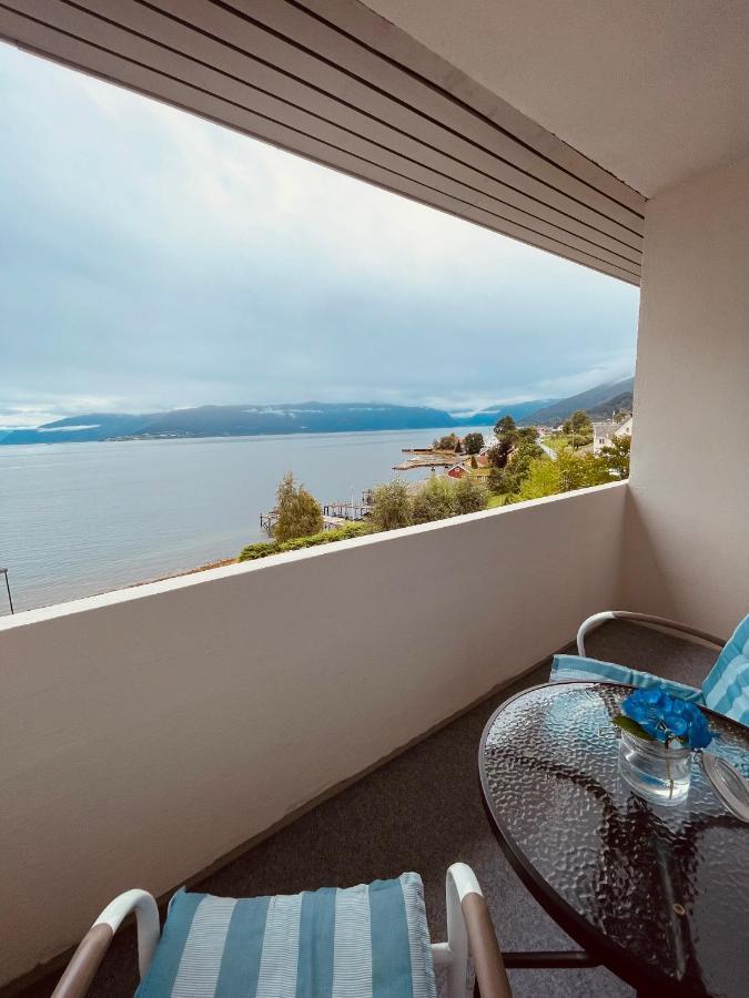Balestrand Hotel Exterior photo